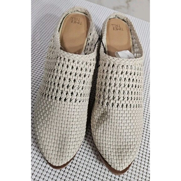 Time And Tru Women Ivory White Woven Memory Foam Comfort Block Heels Mules 9.5 - Picture 3 of 12